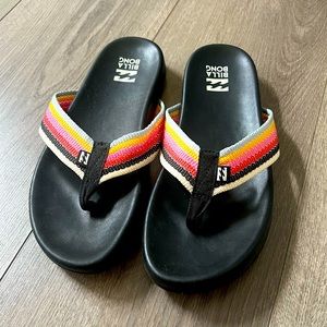 Billabong women flip flops size 7